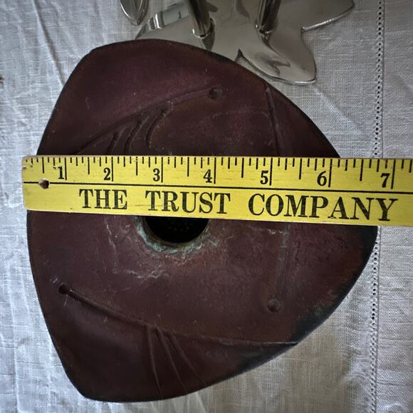 Vintage Ikebana Ceramic Flower Vase Handmade, Painted, Signed. Copper Stand 7x2” - Picture 13 of 13